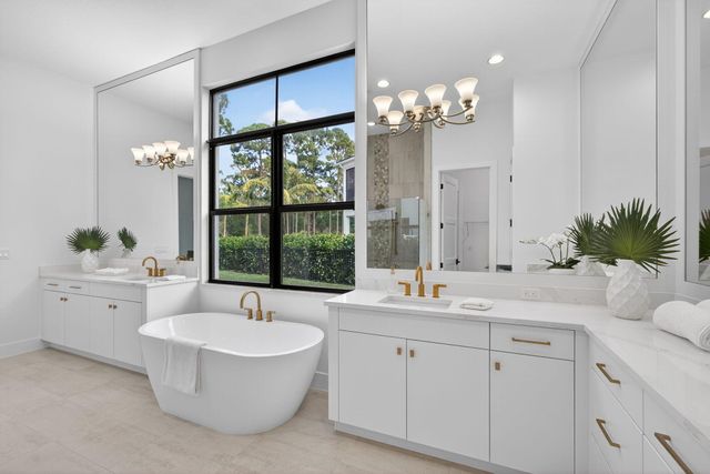 13334 Artisan Circle, Palm Beach Gardens, FL 33418