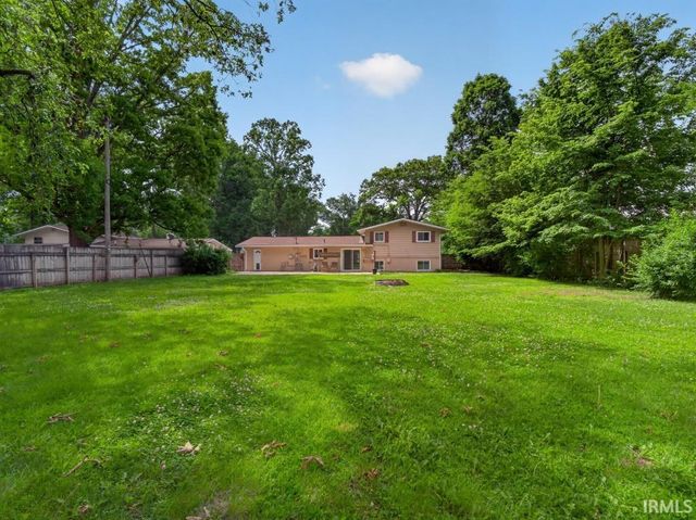 3728 Spruce Drive, Fort Wayne, IN 46809