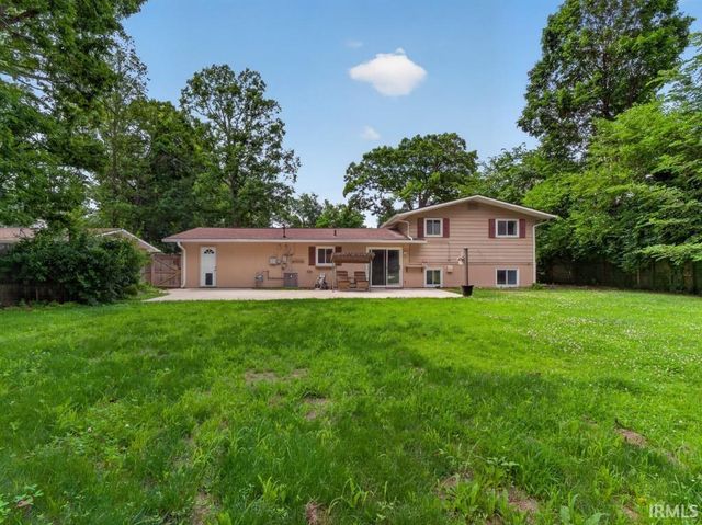 3728 Spruce Drive, Fort Wayne, IN 46809