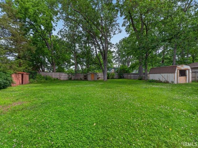 3728 Spruce Drive, Fort Wayne, IN 46809