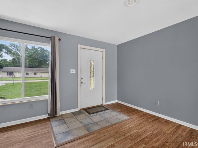 3728 Spruce Drive, Fort Wayne, IN 46809