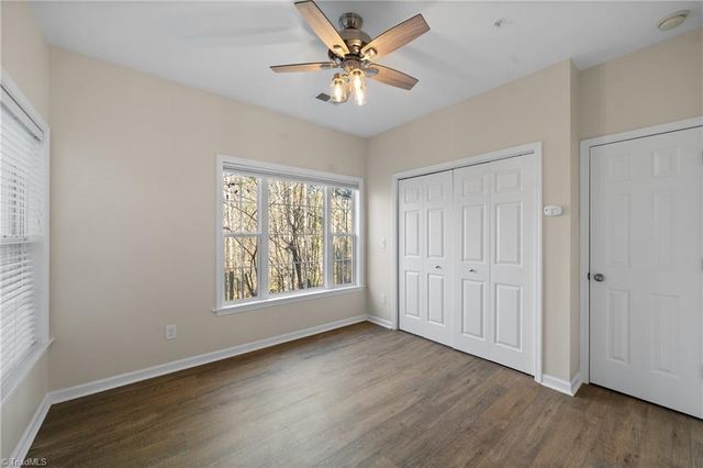 6901 Hanesbrook Circle 102, Clemmons, NC 27012