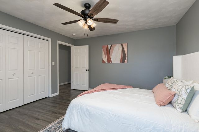 3847 S Broadway Avenue, Springfield, MO 65807