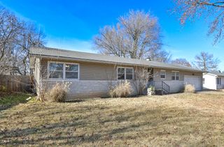 3847 S Broadway Avenue, Springfield, MO 65807
