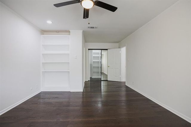 5614 Indian Circle, Houston, TX 77056