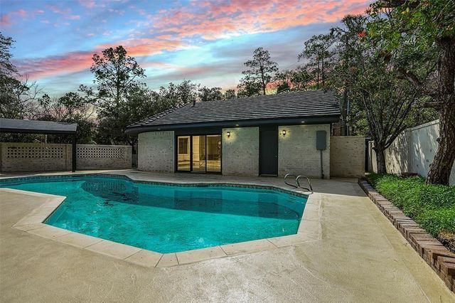 5614 Indian Circle, Houston, TX 77056