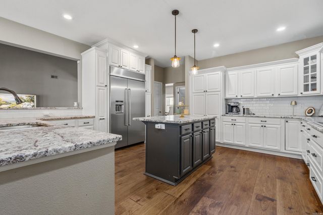 128 Parkway Pl, Pearcy, AR 71964