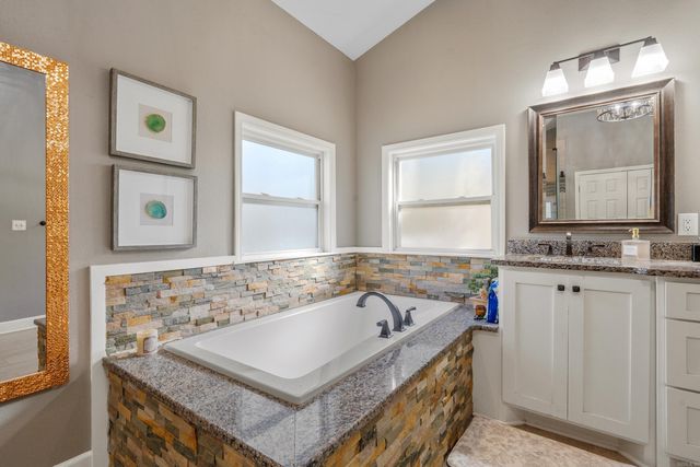 128 Parkway Pl, Pearcy, AR 71964