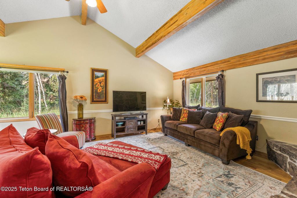 3610 N LAKE CREEK Drive, Wilson, WY 83014 photo 16