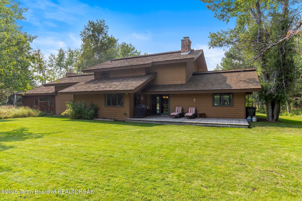 3610 N LAKE CREEK Drive, Wilson, WY 83014 photo 53