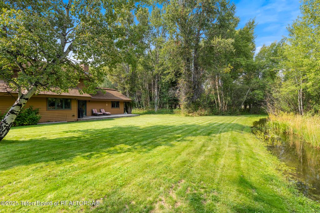 3610 N LAKE CREEK Drive, Wilson, WY 83014 photo 7