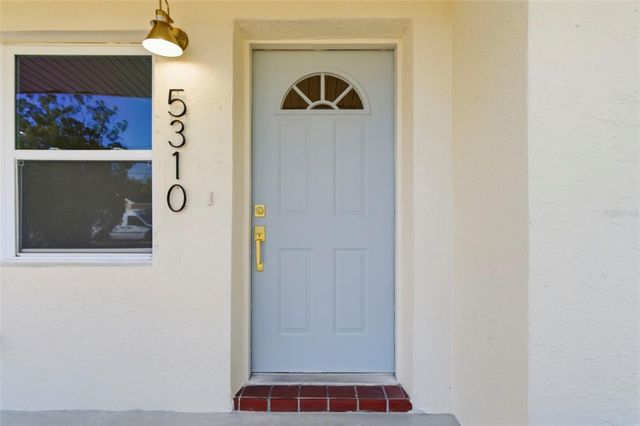 5310 40TH AVENUE N, St Petersburg, FL 33709