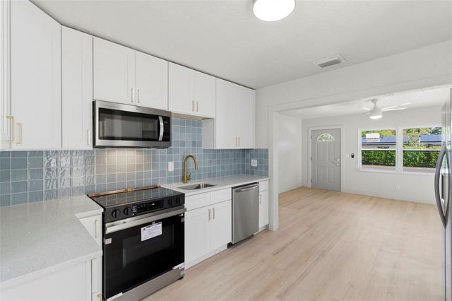 5310 40TH AVENUE N, St Petersburg, FL 33709