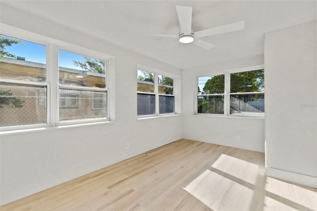 5310 40TH AVENUE N, St Petersburg, FL 33709