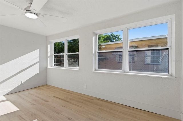 5310 40TH AVENUE N, St Petersburg, FL 33709