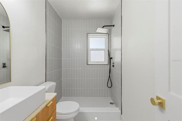 5310 40TH AVENUE N, St Petersburg, FL 33709