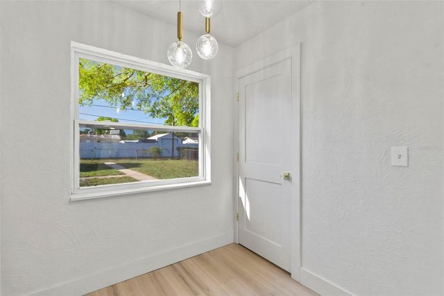 5310 40TH AVENUE N, St Petersburg, FL 33709