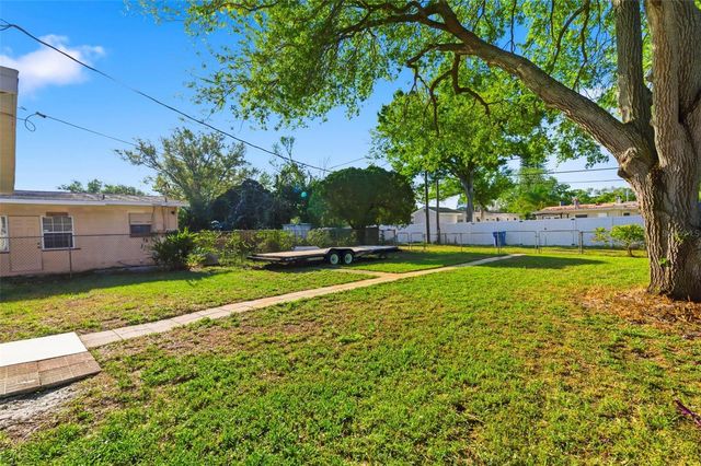 5310 40TH AVENUE N, St Petersburg, FL 33709