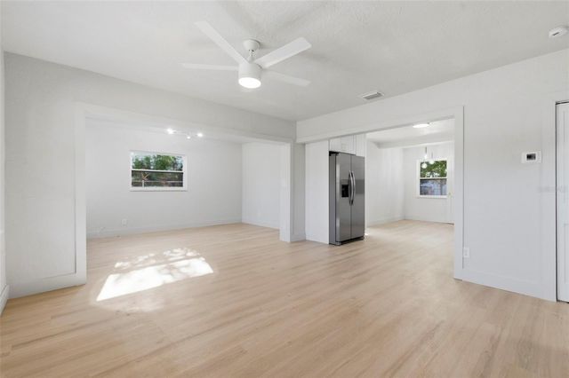 5310 40TH AVENUE N, St Petersburg, FL 33709