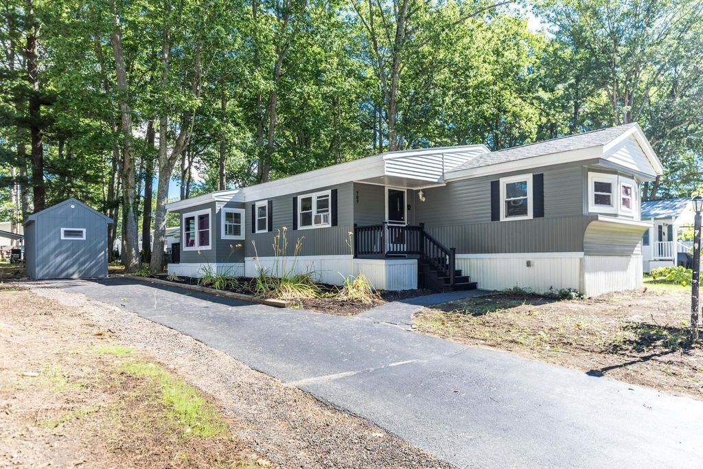 709 Nottingham Drive # 709, Exeter, NH 03833
