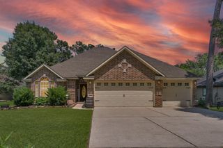 3034 Pine Chase Drive, Montgomery, TX 77356