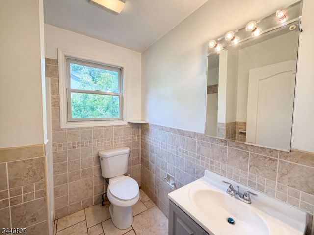 506 Lyons Rd, Bernards Twp., NJ 07920