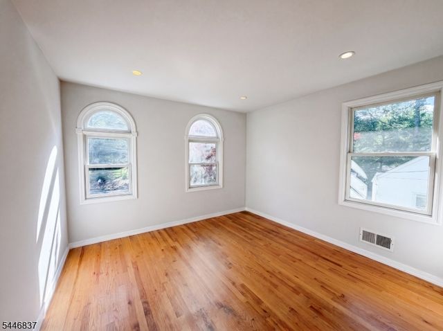 506 Lyons Rd, Bernards Twp., NJ 07920