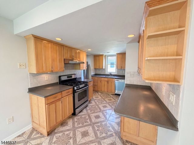 506 Lyons Rd, Bernards Twp., NJ 07920