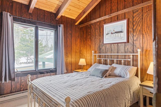 261 Handle Road, Dover, VT 05356