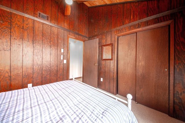 261 Handle Road, Dover, VT 05356