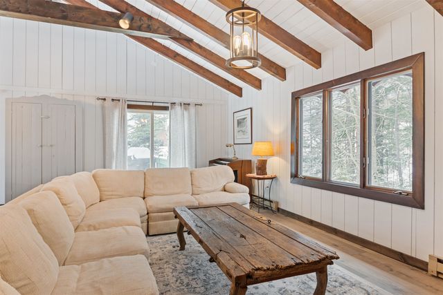 261 Handle Road, Dover, VT 05356