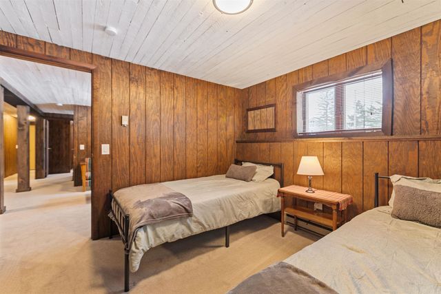 261 Handle Road, Dover, VT 05356