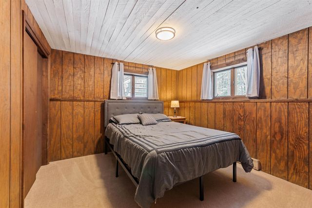 261 Handle Road, Dover, VT 05356