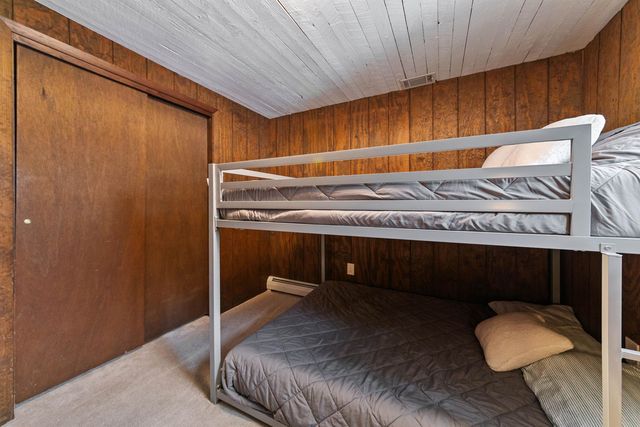 261 Handle Road, Dover, VT 05356