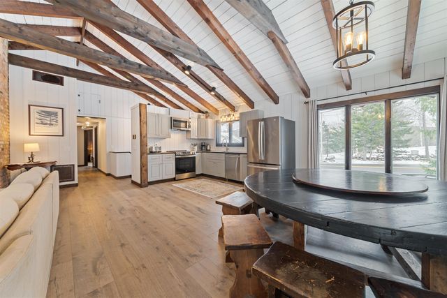 261 Handle Road, Dover, VT 05356