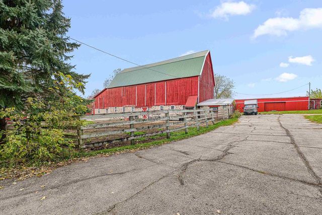 W644 STATE ROAD 67, Lomira, WI 53048