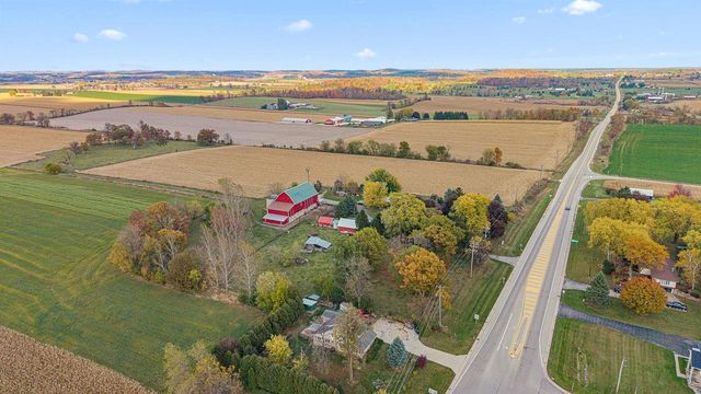 W644 STATE ROAD 67, Lomira, WI 53048