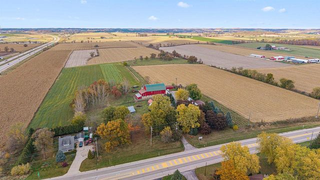 W644 STATE ROAD 67, Lomira, WI 53048