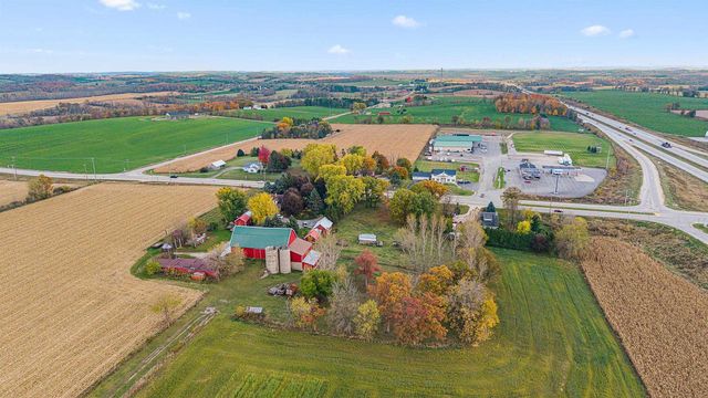 W644 STATE ROAD 67, Lomira, WI 53048