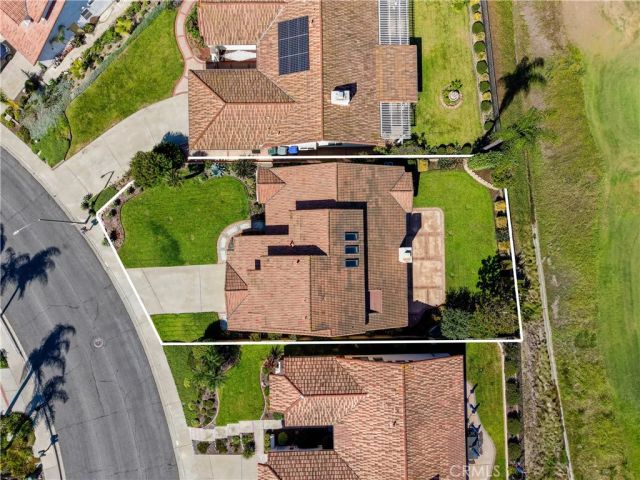 2662 Magellan Lane, Vista, CA 92081