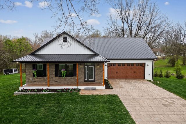 381 Rivercliff Rd, Mcminnville, TN 37110