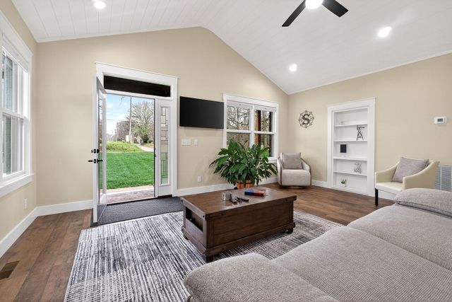 381 Rivercliff Rd, Mcminnville, TN 37110