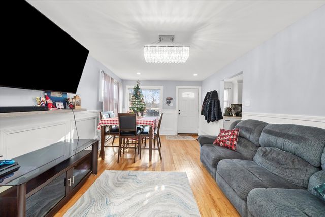 2920 141st Street, Blue Island, IL 60406