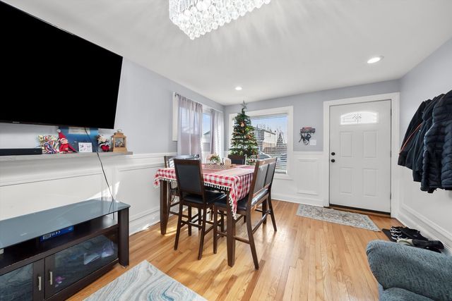 2920 141st Street, Blue Island, IL 60406