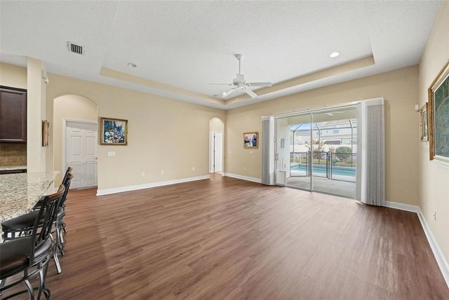 20153 OAKFLOWER AVENUE, Tampa, FL 33647