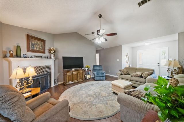 2523 DELAWARE CROSSING, Benton, AR 72015