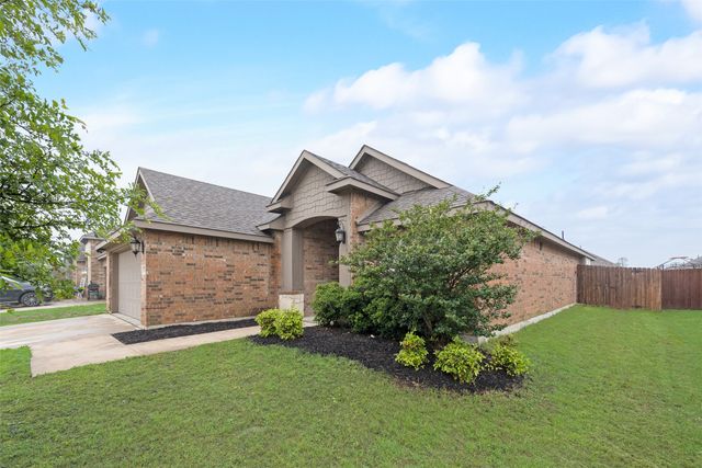 247 Old Settlers Trail, Waxahachie, TX 75167