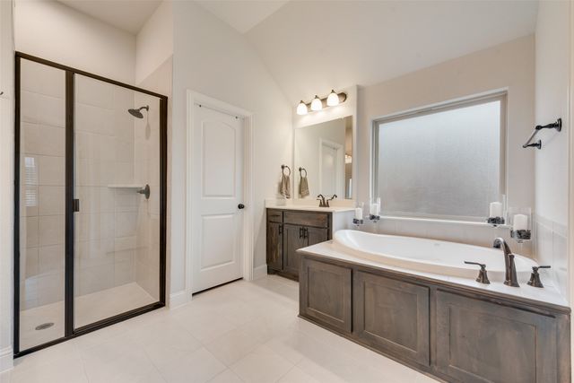 247 Old Settlers Trail, Waxahachie, TX 75167