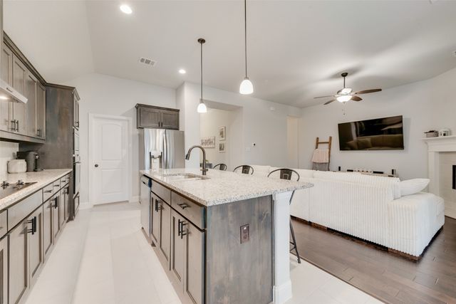 247 Old Settlers Trail, Waxahachie, TX 75167