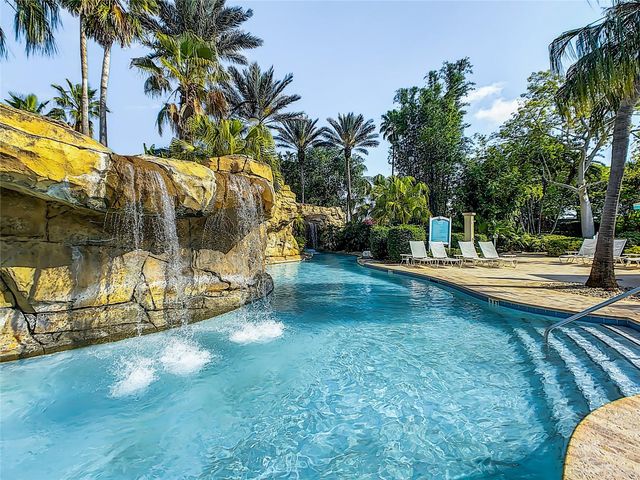 8031 TWIN EAGLES LOOP, Reunion, FL 34747